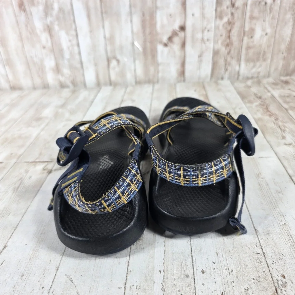Chaco Z2 Classic Womens 8 Sandals‎ Navy Yellow Double Strap Toe Loop Vibram Sole